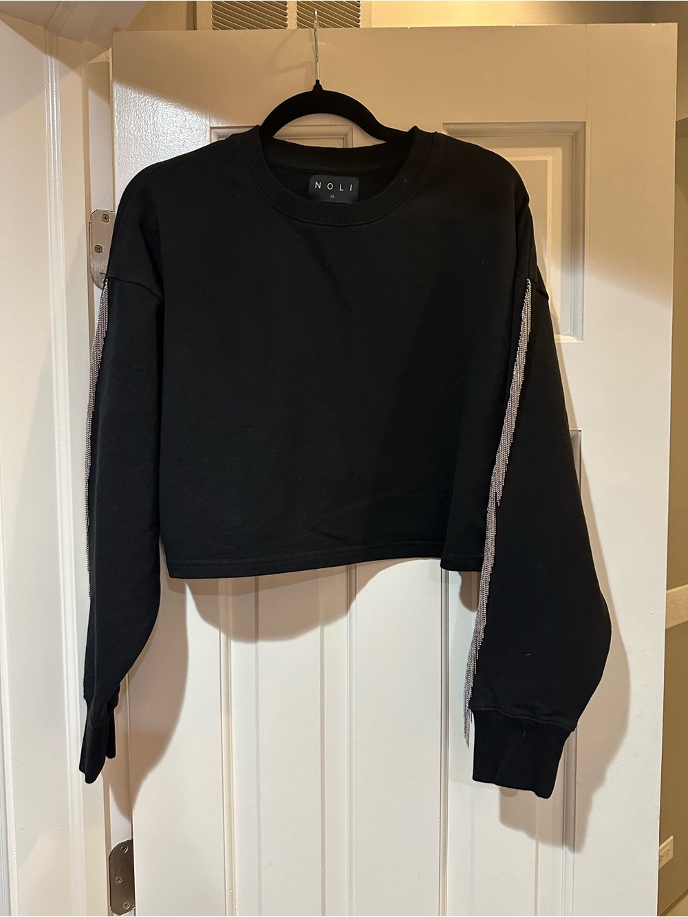 Noli Black Cropped Crewneck Sweatshirt with Silver Side Trim